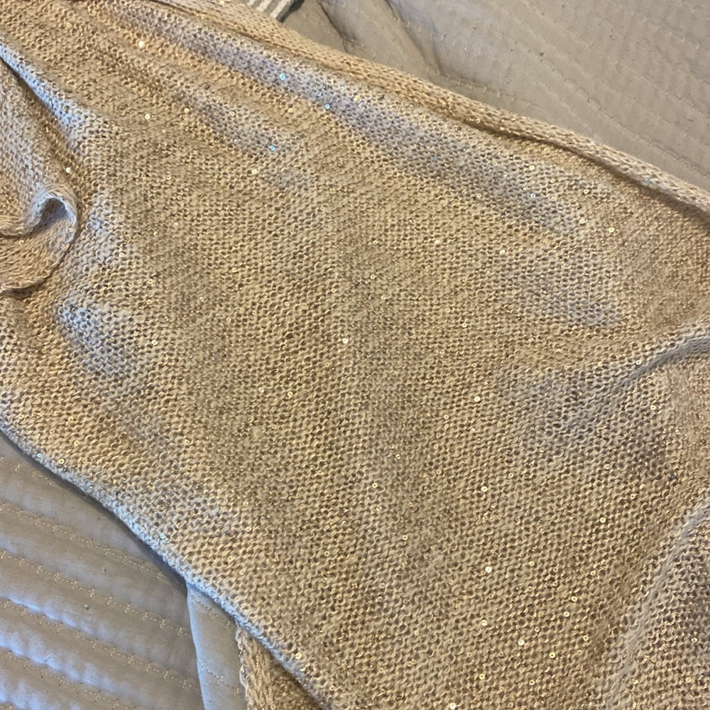 Sweeter shawl - Picture 3 of 3